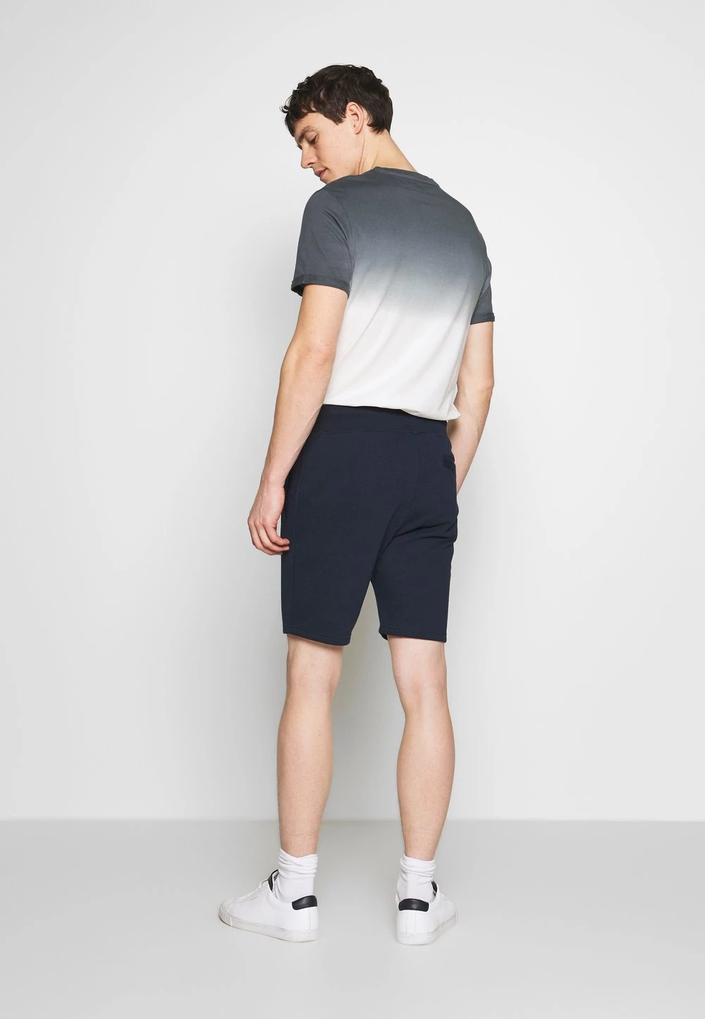 Acheter 😍 Pier One 2 PACK - Short Prix Refroidis shorts normale homme 🎉 6 Acheter 😍 Pier One 2 PACK - Short Prix Refroidis shorts normale homme 🎉 – Image 4