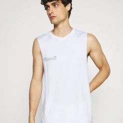 Le moins cher 👏 Pier One 3 PACK - Débardeur Prix De Lancement t-shirts col rond homme 👍 -Pier One Soldes Magasin 61a05cf4425d4bf2bdd131c59455be16