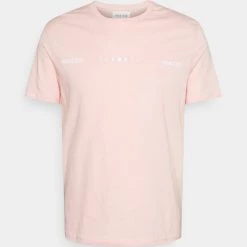 Meilleur prix 🧨 Pier One Prix Compétitif T-shirt imprimé t-shirts col rond homme 🎉 15 Meilleur prix 🧨 Pier One Prix Compétitif T-shirt imprimé t-shirts col rond homme 🎉 -Pier One Soldes Magasin 655fe529ac294db5858f7e488b2e72c2 1
