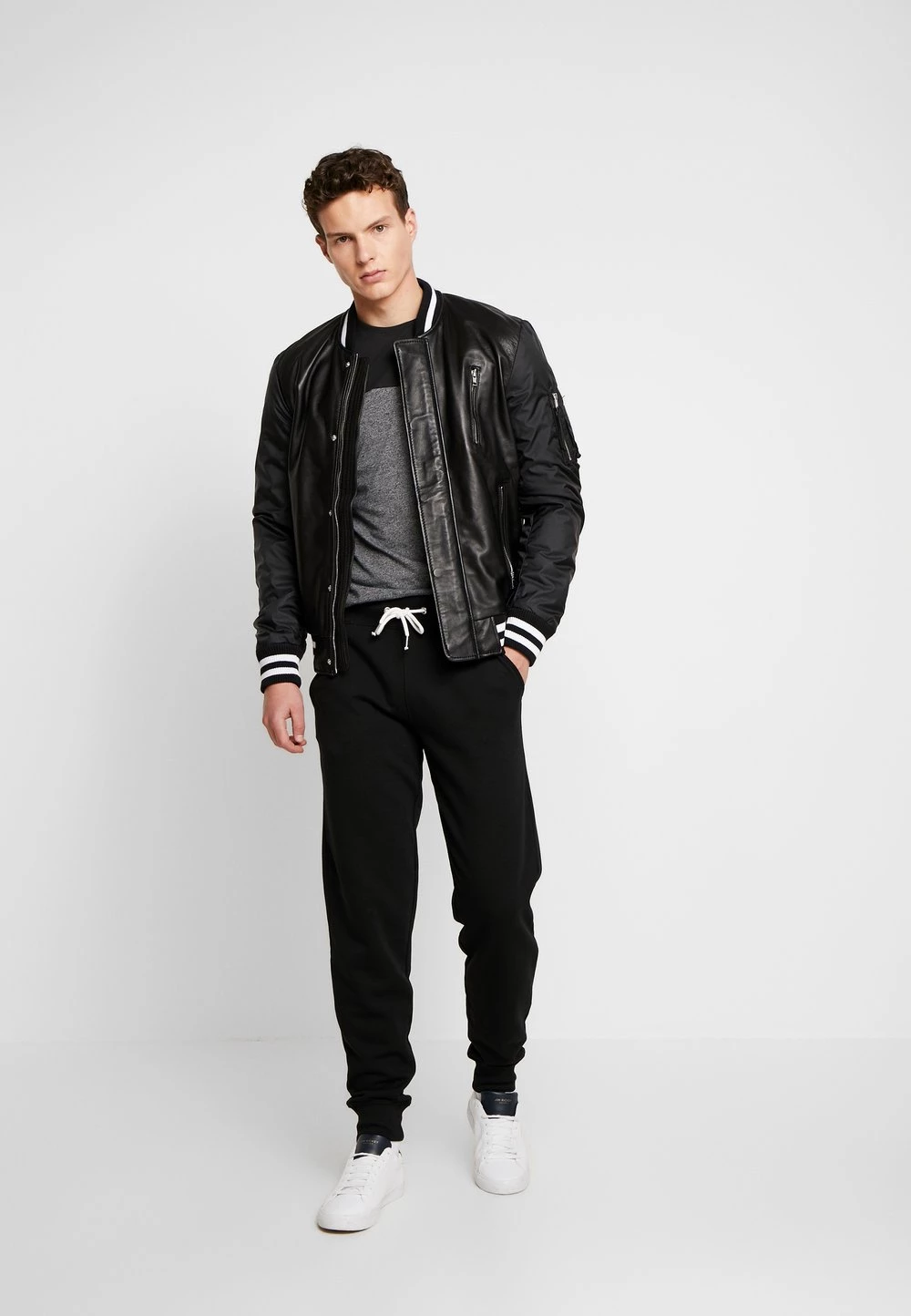 Le moins cher 🛒 Pier One T-shirt imprimé Marchandise de première qualité t-shirts & polos col rond homme 🎉 4 Le moins cher 🛒 Pier One T-shirt imprimé Marchandise de première qualité t-shirts & polos col rond homme 🎉 – Image 2