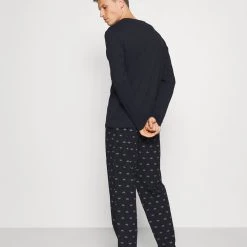 Vente flash 🎉 Pier One Pyjama Prix Légers pyjamas normale homme 🌟 -Pier One Soldes Magasin 69572b439d1049c5b6df38084257ba5c