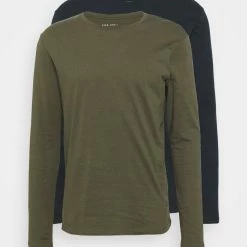 Le moins cher 🧨 En promotion Pier One 2 PACK - T-shirt à manches longues t-shirts col rond homme ❤️ -Pier One Soldes Magasin 6a7de77a56f84556b3881a12d29e9a91 5