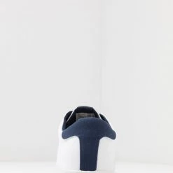 Les meilleures critiques de 🎉 Pier One UNISEX - Baskets basses Prix Dégriffé baskets & sneakers rond ⭐ -Pier One Soldes Magasin 6b4cc34a9c8d4a6e881526952eeab7fe