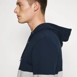 Le moins cher 🔔 Prix Dégriffé Pier One Sweat à capuche zippé pulls et gilets homme 🔔 12 Le moins cher 🔔 Prix Dégriffé Pier One Sweat à capuche zippé pulls et gilets homme 🔔 -Pier One Soldes Magasin 6b7e68c003ee4dfe8ced6285454da6cb