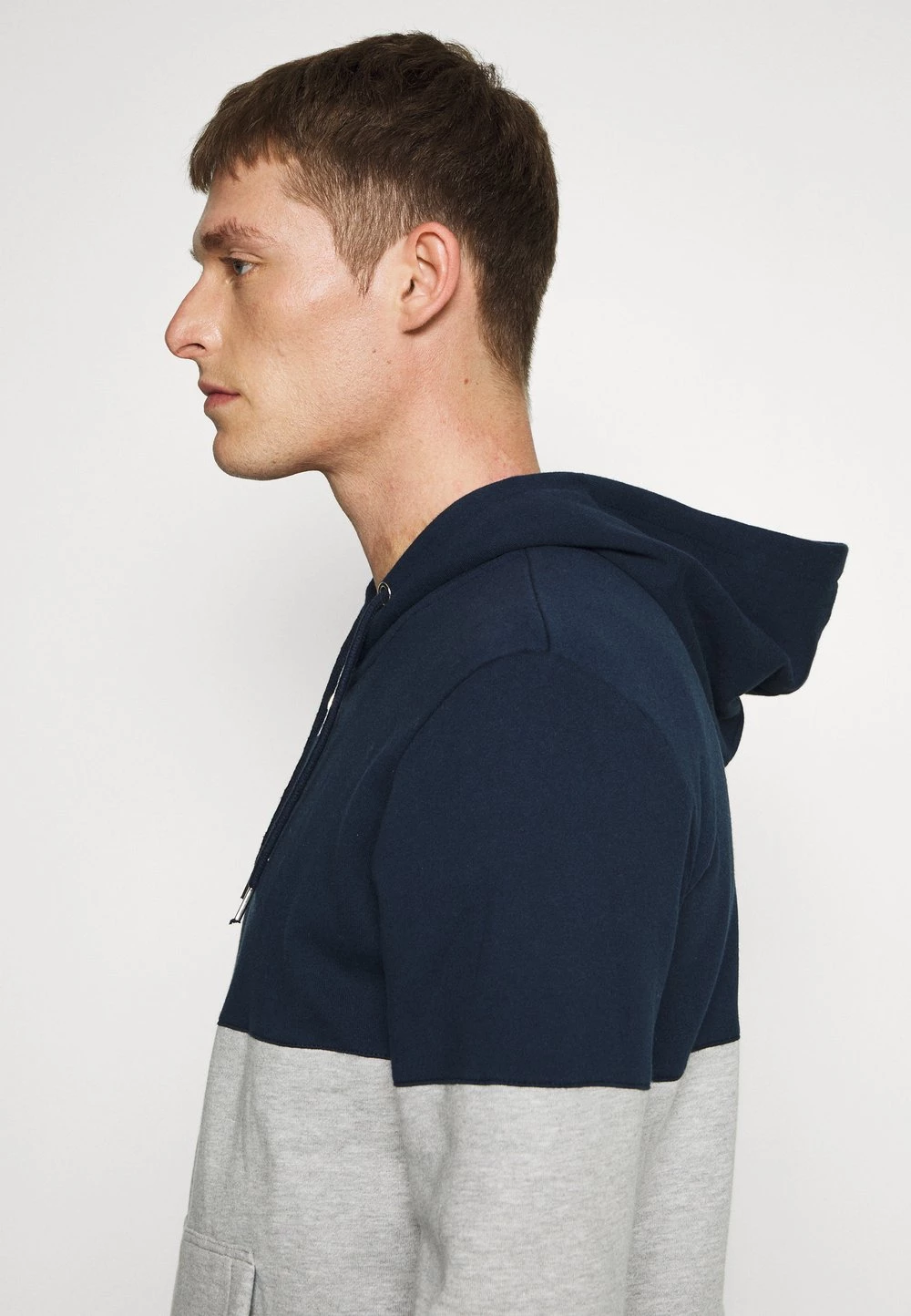 Le moins cher 🔔 Prix Dégriffé Pier One Sweat à capuche zippé pulls et gilets homme 🔔 6 Le moins cher 🔔 Prix Dégriffé Pier One Sweat à capuche zippé pulls et gilets homme 🔔 – Image 4