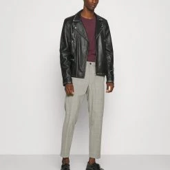 Meilleure affaire 🛒 Prix Réduit Pier One 3 PACK - T-shirt à manches longues t-shirts col rond homme 🎁