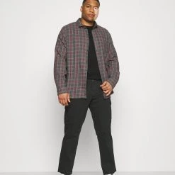 Coupon 😍 Produit de première qualité Pier One Chemise chemises col kent homme 👏 10 Coupon 😍 Produit de première qualité Pier One Chemise chemises col kent homme 👏 -Pier One Soldes Magasin 6dbc6e2560fb47fb8cba83dbe8dad7b6