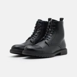 Nouveau 🔔 Pier One Prix Équitable Bottines à lacets bottes rond homme ✔️ 10 Nouveau 🔔 Pier One Prix Équitable Bottines à lacets bottes rond homme ✔️ -Pier One Soldes Magasin 6dda6618d75f49de9c551666302e1915