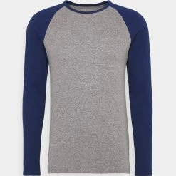 Vente flash ✨ Pier One Prix Gelé T-shirt à manches longues t-shirts & polos col rond homme 🔔 -Pier One Soldes Magasin 6f5f1d3c20694812ab2da4f87bc3e1df