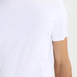 Acheter 😀 Pier One 2 PACK - T-shirt basique Prix Bradés t-shirts col rond homme 🔔 -Pier One Soldes Magasin 6f636c796d6a428baf8eb3b3958f2350