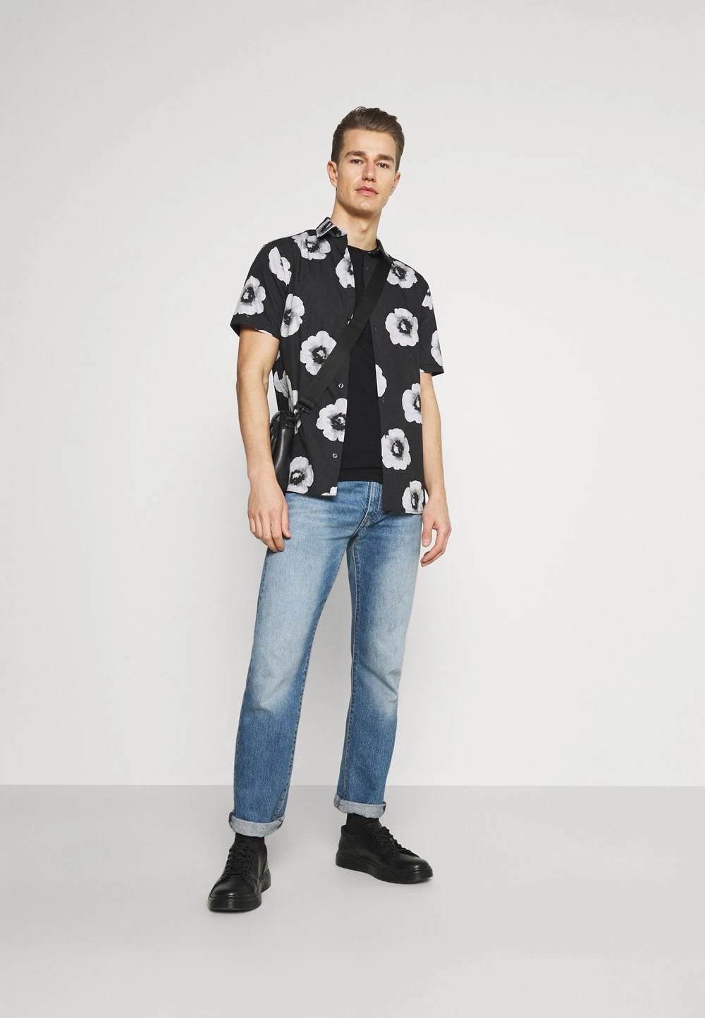 Coupon ❤️ Pier One T-shirt imprimé Prix Malin t-shirts col rond homme 🎁 4 Coupon ❤️ Pier One T-shirt imprimé Prix Malin t-shirts col rond homme 🎁 – Image 2