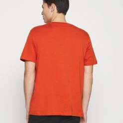 Offres ✔️ Pier One Haut de pyjama Bon Rapport Coût-Efficacité pyjamas col rond homme ✔️ -Pier One Soldes Magasin 716d7582d5a542b09a8fdf295a4f67d6