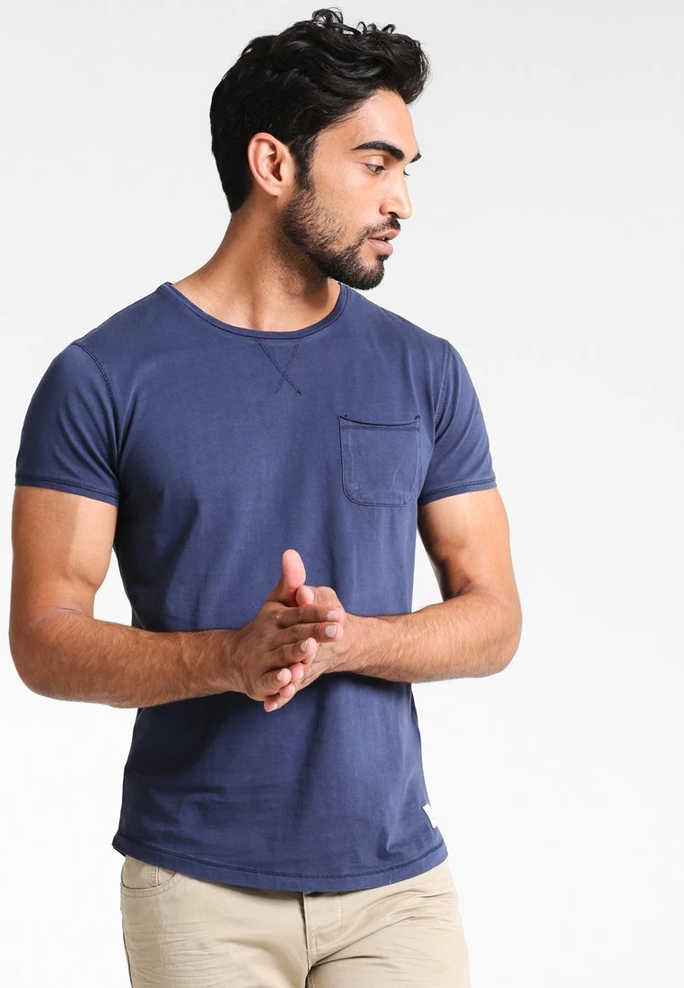 Les meilleures critiques de 👏 Discount En Ligne Pier One T-shirt basique t-shirts & polos col rond homme 🌟 3 Les meilleures critiques de 👏 Discount En Ligne Pier One T-shirt basique t-shirts & polos col rond homme 🌟