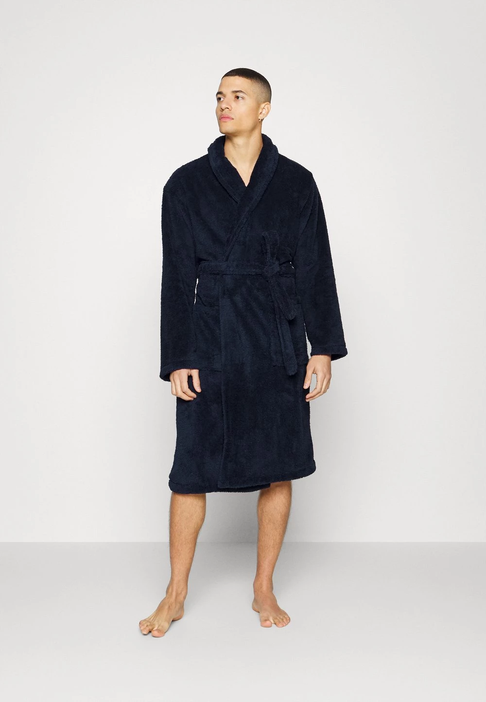 Coupon 🎁 Pier One Peignoir En promotion sous-vêtements & chaussettes col châle homme 🔔 3 Coupon 🎁 Pier One Peignoir En promotion sous-vêtements & chaussettes col châle homme 🔔