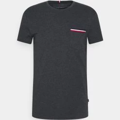 Meilleure vente 🔥 Pas Cher Pier One T-shirt basique t-shirts col rond homme 🎉 -Pier One Soldes Magasin 8192fcfac1604cf2a5852a697e056b1a