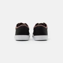 Offres 🧨 Pier One Prix Cassé Baskets basses sneakers rond homme ⭐ -Pier One Soldes Magasin 82a141af50154d00b6becbcda14dac92