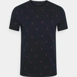 Budget 😍 Pier One Qualité Excellente T-shirt imprimé t-shirts col rond homme ⭐ -Pier One Soldes Magasin 849de4c8b51f4074ae567202c64a840a 1