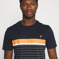 Meilleure affaire đ€© Authentique 100% Pier One T-shirt imprimĂ© t-shirts col rond homme â 11 Meilleure affaire đ€© Authentique 100% Pier One T-shirt imprimĂ© t-shirts col rond homme â -Pier One Soldes Magasin 84b487671f994689bc28ed595f416024