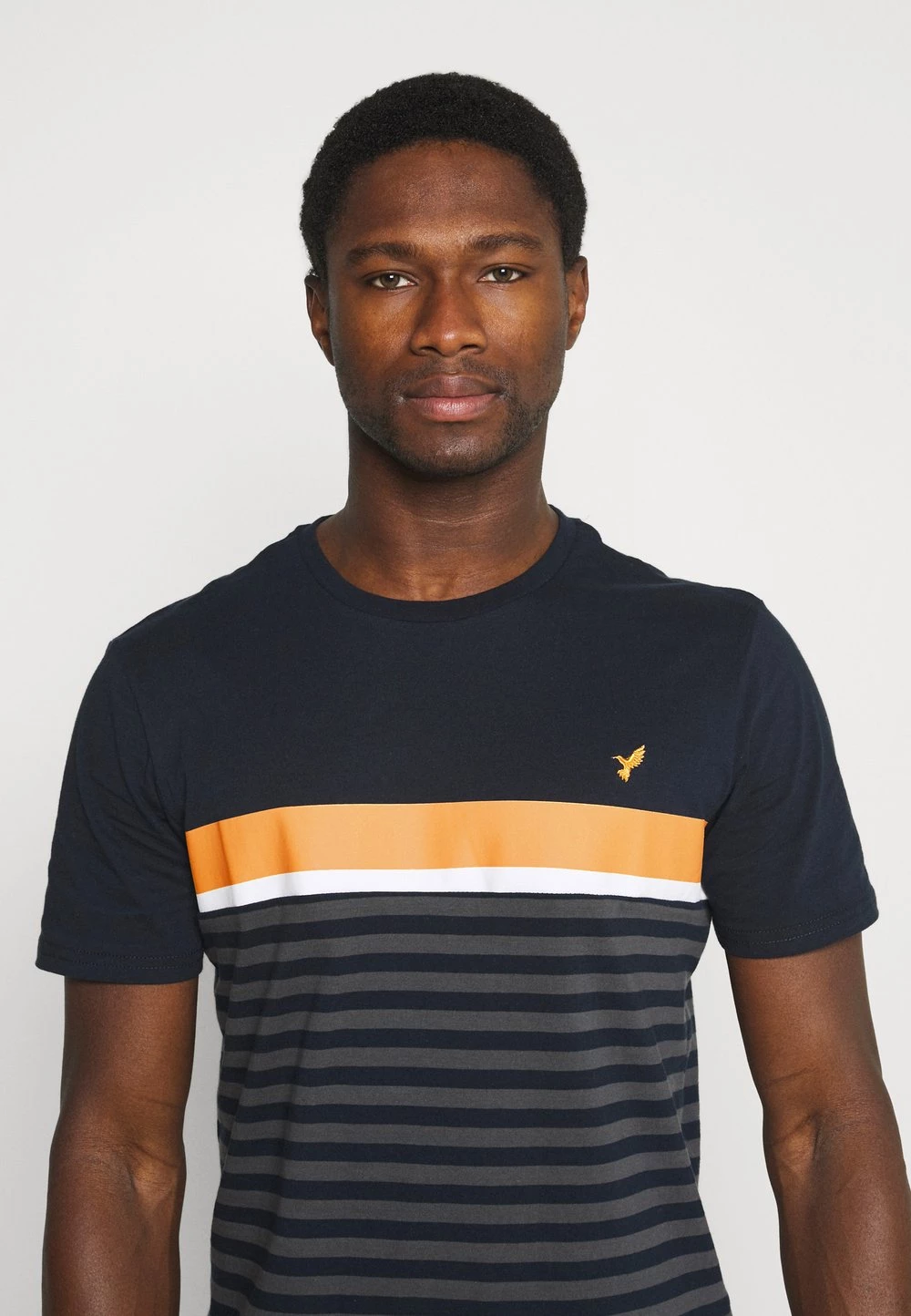 Meilleure affaire đ€© Authentique 100% Pier One T-shirt imprimĂ© t-shirts col rond homme â 6 Meilleure affaire đ€© Authentique 100% Pier One T-shirt imprimĂ© t-shirts col rond homme â â Image 4