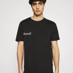 Acheter 🧨 Pier One En promotion T-shirt imprimé t-shirts col rond homme 😍