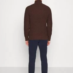 Les meilleures critiques de 🛒 Pier One Pullover Petit Prix pulls et gilets col camionneur homme 🎁 -Pier One Soldes Magasin 87c5ded24fc74187a6cd92fe0fc79b6c