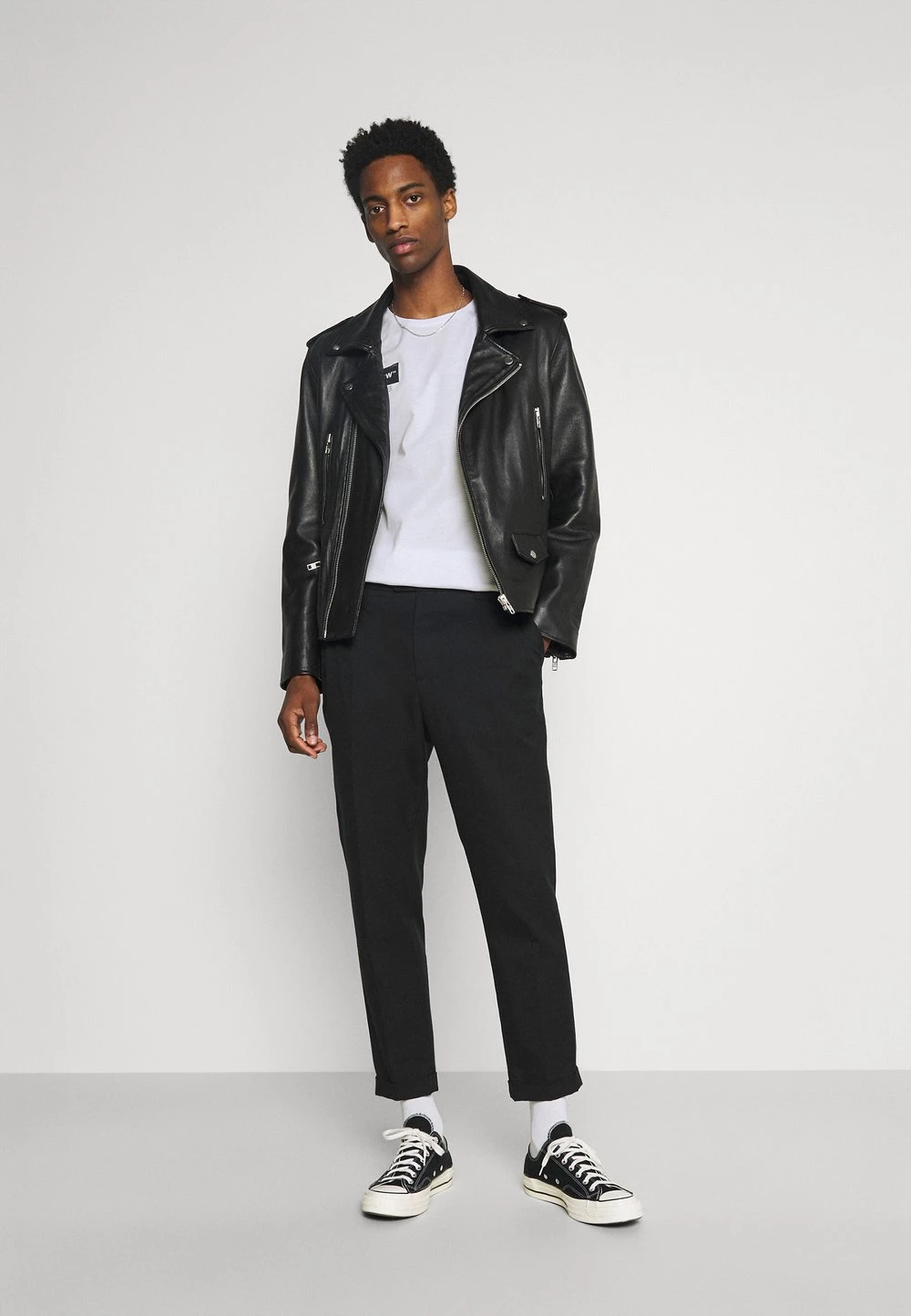 Budget 🌟 Prix Discount Pier One T-shirt imprimé t-shirts col rond homme 🤩 4 Budget 🌟 Prix Discount Pier One T-shirt imprimé t-shirts col rond homme 🤩 – Image 2