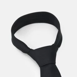 Coupon 😀 Bon Rapport Coût-Efficacité Pier One Cravate cravates et nœuds papillon couleur unie homme ❤️ -Pier One Soldes Magasin 8ac734854e3c488ca480e991ec6e3a71