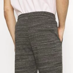 Grosses soldes 🔔 Qualité Excellente Pier One Pantalon de survêtement pantalons normale homme 👏 -Pier One Soldes Magasin 8b1771928d614c8b8ad3692a5856abc1