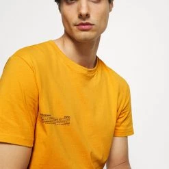 Bon marché 🎉 Excellente qualité Pier One T-shirt imprimé t-shirts col rond homme ⭐ -Pier One Soldes Magasin 8ba7f8b0cbe343b48d175e4dd579f642