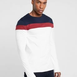 Meilleure affaire ⌛ Promos Pier One T-shirt à manches longues t-shirts & polos col rond homme 🧨