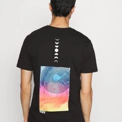 Vente flash 🎁 Pier One T-shirt imprimé Prix Refroidis t-shirts col rond homme 😍 -Pier One Soldes Magasin 8e0b0b202ea24bd89e27b798846f7e81