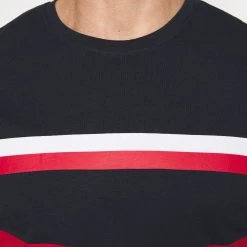 Les meilleures critiques de 🔔 Qualité Supérieure Pier One T-shirt imprimé t-shirts col rond homme 🛒 13 Les meilleures critiques de 🔔 Qualité Supérieure Pier One T-shirt imprimé t-shirts col rond homme 🛒 -Pier One Soldes Magasin 8f3255d7a79741209f61725fa5f75abf