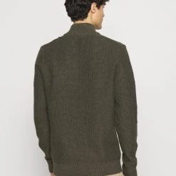 Offres 🤩 Pier One 50% Off De Vente Pullover pulls et gilets col camionneur homme 😀 -Pier One Soldes Magasin 8fd7e0883f184effad9dde2ed4c4b13c