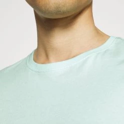 Top 10 ✨ Pier One 5 PACK - T-shirt basique Un Tarif Préférentiel t-shirts col rond homme 🛒 -Pier One Soldes Magasin 8ff0e5ae36294f44aeaeb10b5c956d68