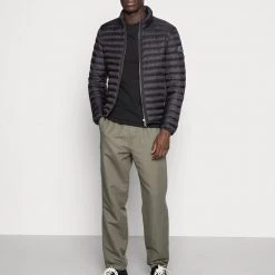 Acheter 🎁 Pier One 5 PACK - T-shirt basique Bas Prix t-shirts col rond homme 🎁