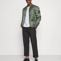 Offres ❤️ Pier One T-shirt imprimé Prix Cassé t-shirts col rond homme 😍 -Pier One Soldes Magasin 96f14541879549959b36621144c3520a