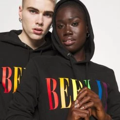 Meilleure vente 👍 Pier One PRIDE - Sweat à capuche Prix Sympa pulls et gilets homme ✔️ -Pier One Soldes Magasin 9884ff0591e14f7791dce29415f1567d