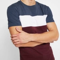 Top 10 🛒 Pier One Qualité Supérieure T-shirt imprimé t-shirts col rond homme 👏 -Pier One Soldes Magasin 9b44baeae7314bc0af3eaeb2747f983d