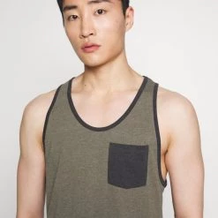 Remise ✨ Excellente qualité Pier One Débardeur t-shirts & polos encolure large ronde homme ⭐ -Pier One Soldes Magasin 9c3dd80b333e46dfa1b5d3ed9451882c