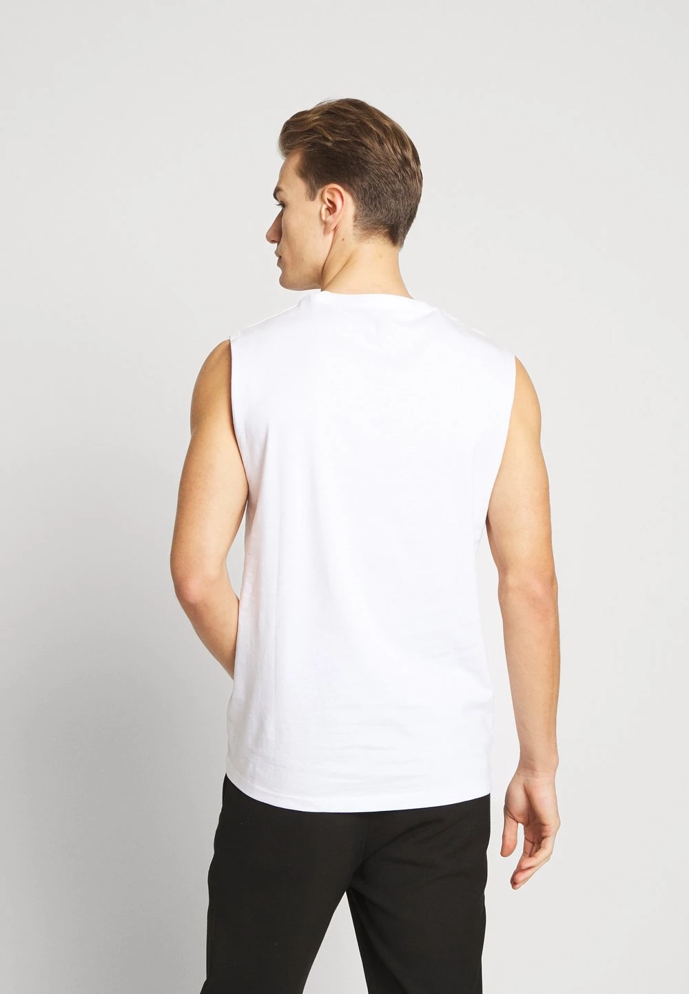 Coupon 🎉 Pier One 3 PACK - T-shirt basique Bonne Qualité t-shirts & polos col rond homme 👍 5 Coupon 🎉 Pier One 3 PACK - T-shirt basique Bonne Qualité t-shirts & polos col rond homme 👍 – Image 3