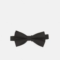 Les meilleures critiques de ⌛ Meilleure qualité Pier One SET - Noeud papillon pochettes de costume couleur unie homme ✔️ -Pier One Soldes Magasin ae75fe5e685b493d88b13b378683fe12