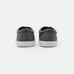 Sortie ❤️ Pier One Prix Incroyables Baskets basses sneakers rond unisex 💯 -Pier One Soldes Magasin b42e79fe15a343b185c245813ca1fbbd