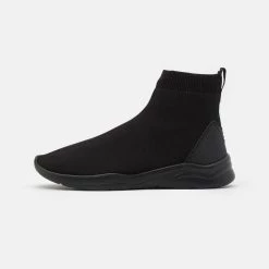 Coupon 🌟 Prix Usine Pier One Baskets montantes sneakers rond homme 🌟 15 Coupon 🌟 Prix Usine Pier One Baskets montantes sneakers rond homme 🌟 -Pier One Soldes Magasin b53fb237d836410d9c3b63fa63e840b9