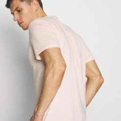 Sortie 💯 Qualité absolue Pier One T-shirt imprimé t-shirts col rond homme 🎁 -Pier One Soldes Magasin b74213fc251246028fcc7d616b3565de