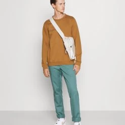 Nouveau 😍 Pier One Sweatshirt Prix Sacrifiés pulls et gilets col rond homme 🔥 -Pier One Soldes Magasin b93aca3f654a4aa592969021d84494bb