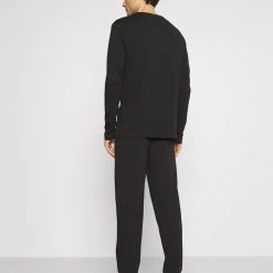 Meilleure vente ✔️ Haute Qualité Pier One Pyjama pyjamas haute homme 🔥 -Pier One Soldes Magasin b9b8fb88b64649ea840444d93817e424