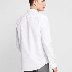 Offres 🧨 Prix d’Amis Pier One 2 PACK - Chemise classique costumes col &agrave; boutons homme ❤️ -Pier One Soldes Magasin be6c104a9fb24ec4b7e3fbf862bb62fa