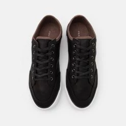 Offres 🧨 Pier One Prix Cassé Baskets basses sneakers rond homme ⭐ -Pier One Soldes Magasin bf21f04dea3441f9bcc75784a88d6415