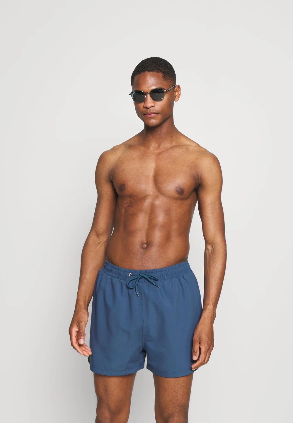 Promo 🛒 Pier One PEACHY SOFT BEACH SHORTS - Short de bain Prix Sacrifiés maillots de bain normale homme 🔔 3 Promo 🛒 Pier One PEACHY SOFT BEACH SHORTS - Short de bain Prix Sacrifiés maillots de bain normale homme 🔔