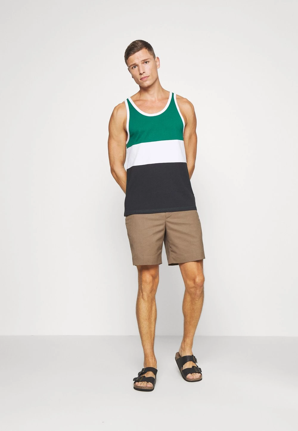 Les meilleures critiques de ✔️ Pier One En Remise Débardeur t-shirts & polos encolure large ronde homme ⭐ 4 Les meilleures critiques de ✔️ Pier One En Remise Débardeur t-shirts & polos encolure large ronde homme ⭐ – Image 2